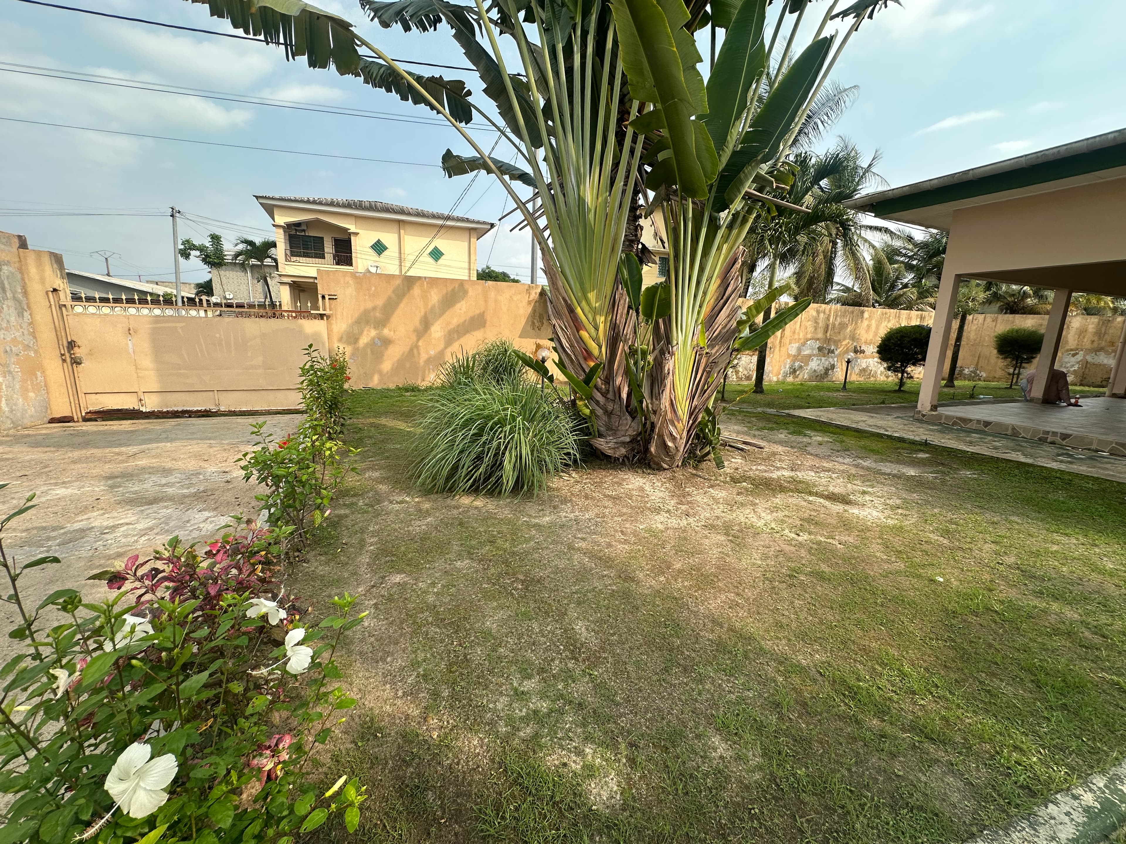 VILLA A LOUER - image 2