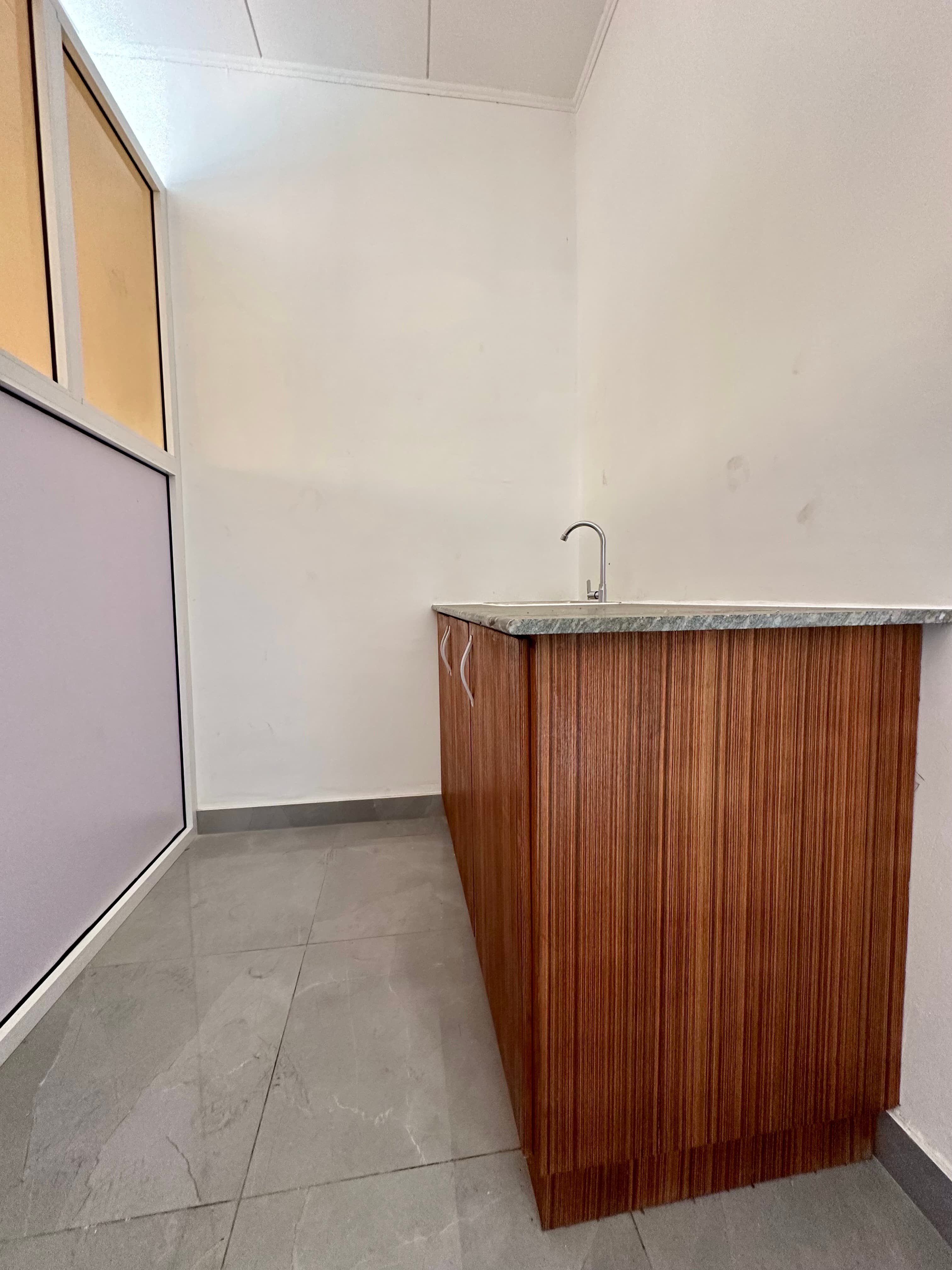 LOCAL COMMERCIAL A LOUER - view 6