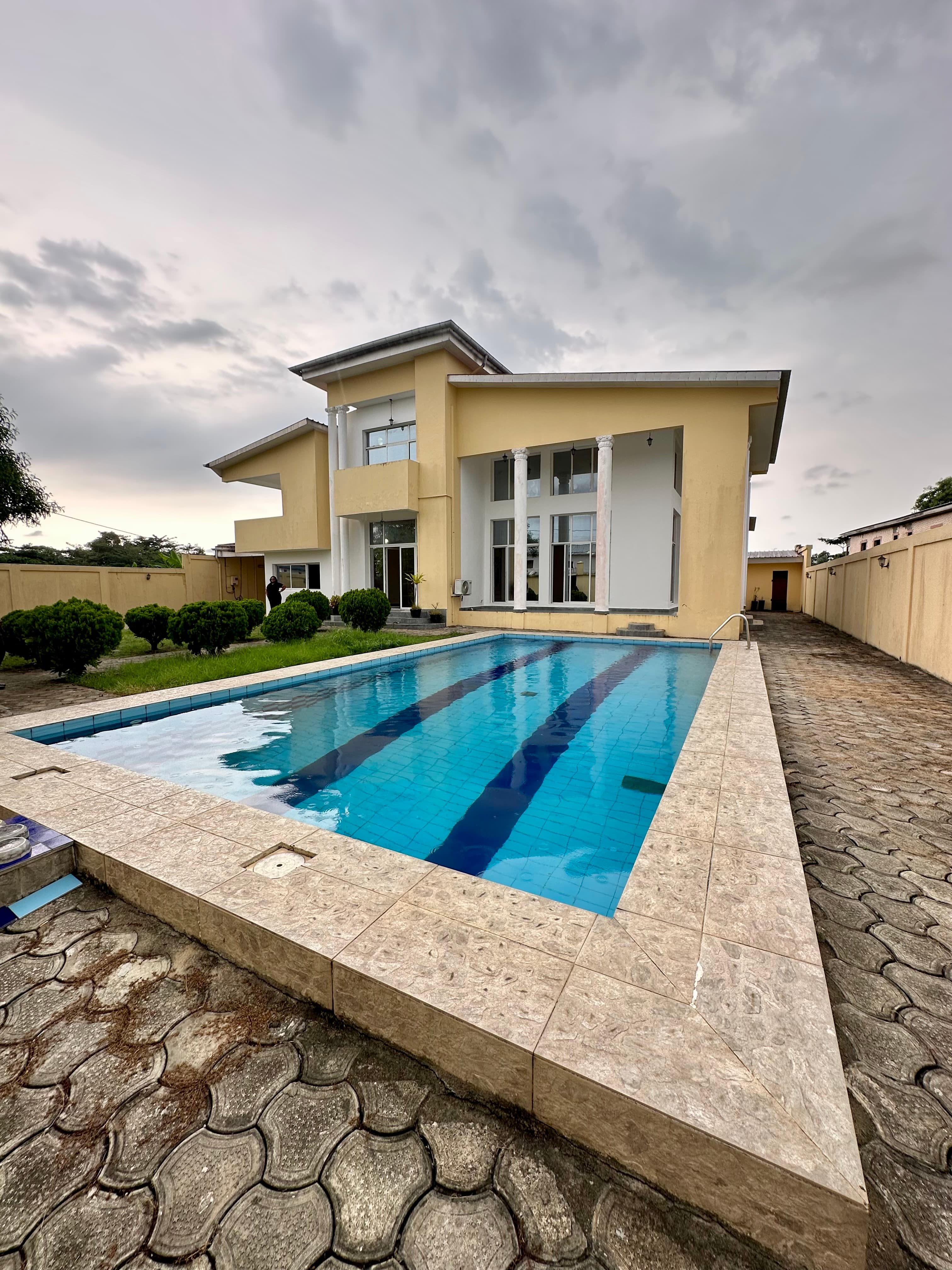 VILLA A LOUER - view 9